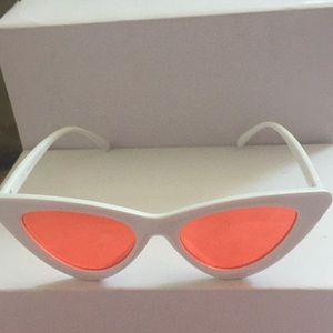 Red lens & white frame triangle celebrity sunglass
